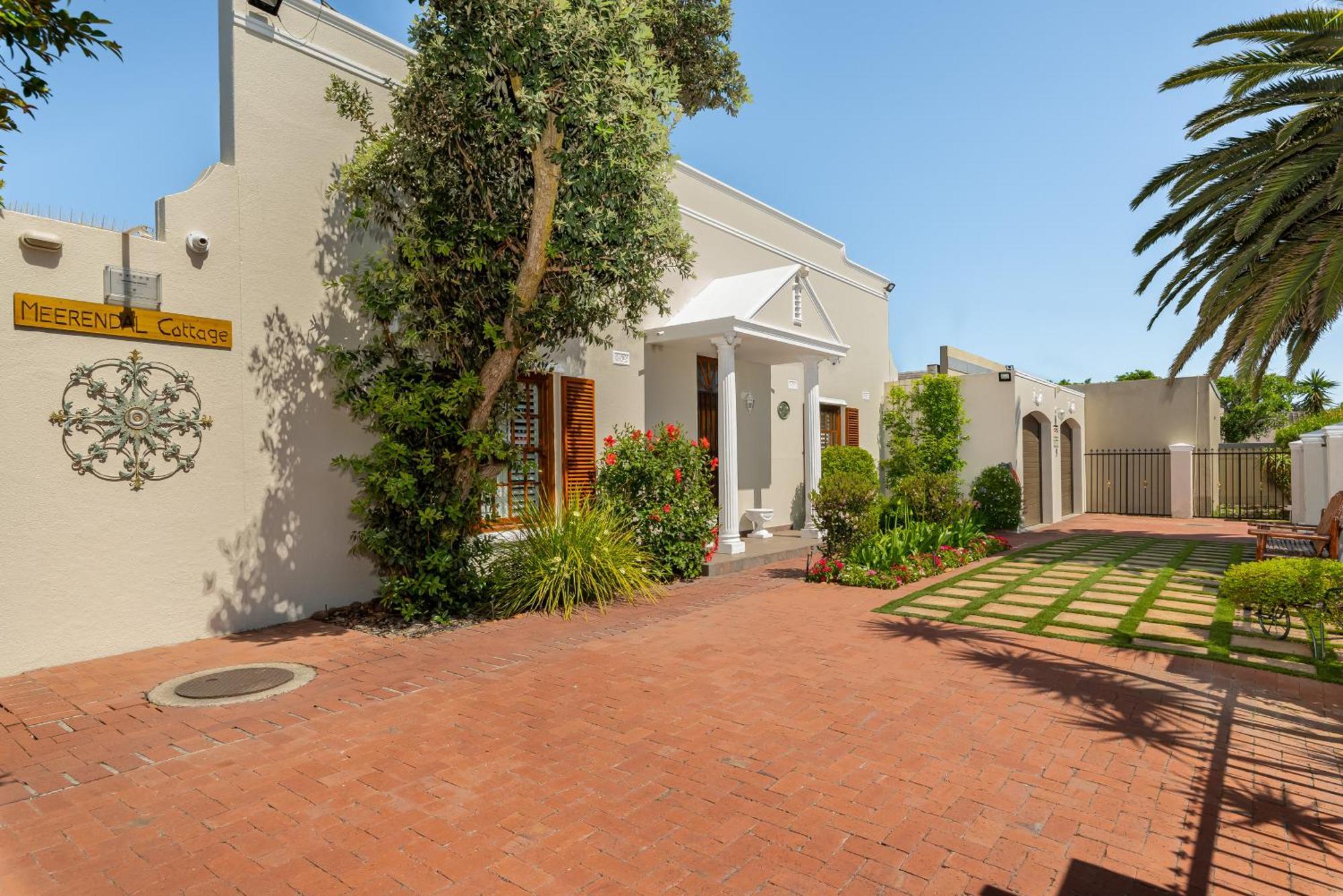 Meerendal Cottage-Affordable Luxury-Private Garden With Pool & Hot Tub Cape Town Luaran gambar