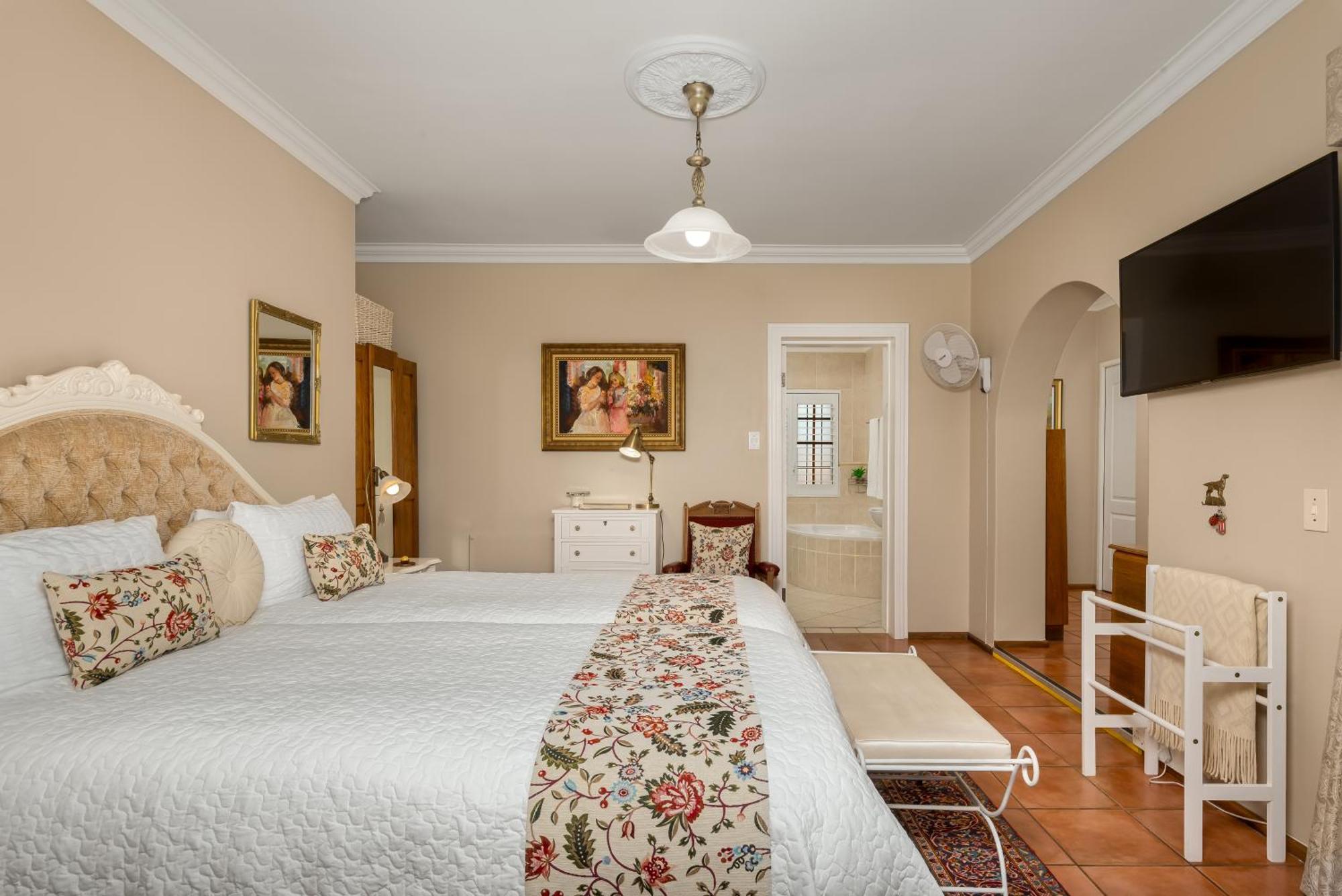 Meerendal Cottage-Affordable Luxury-Private Garden With Pool & Hot Tub Cape Town Luaran gambar
