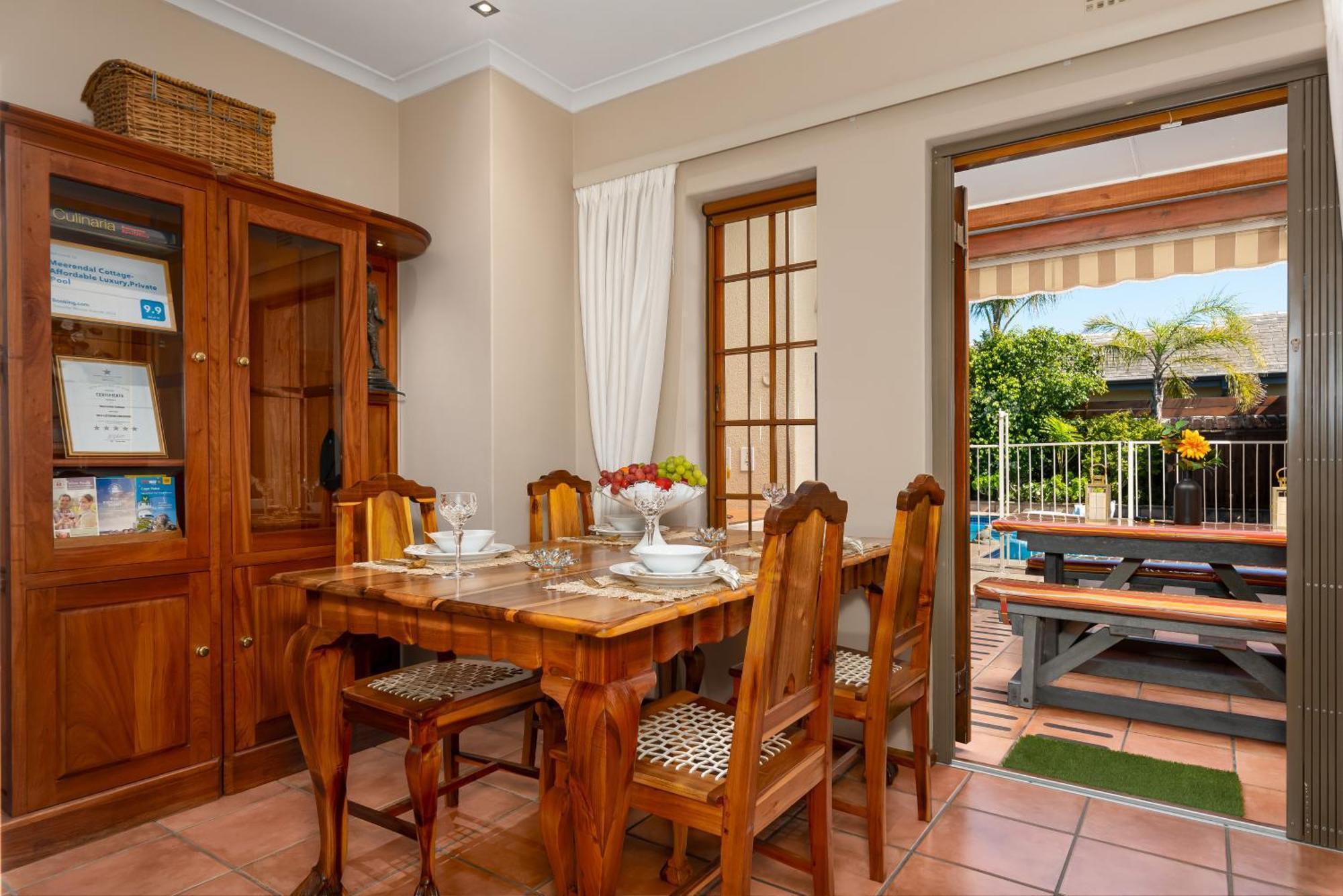 Meerendal Cottage-Affordable Luxury-Private Garden With Pool & Hot Tub Cape Town Luaran gambar